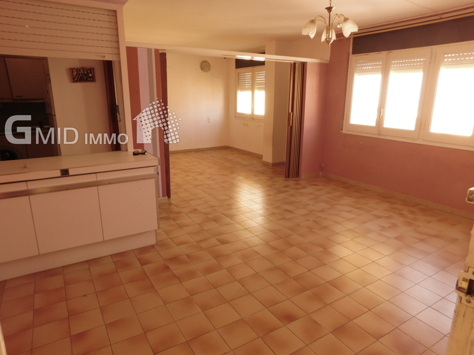 Appartamento con 1 camera da letto da ristrutturare a 20 metri dalla ... Ristrutturare la camera da letto