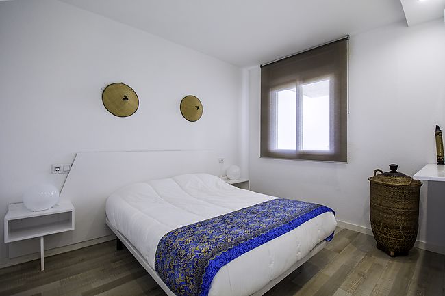 Appartamento con 1 camera da letto con vista sul canale, piscina ... Appartamento con 1 camera da letto con vista sul canale, piscina ...