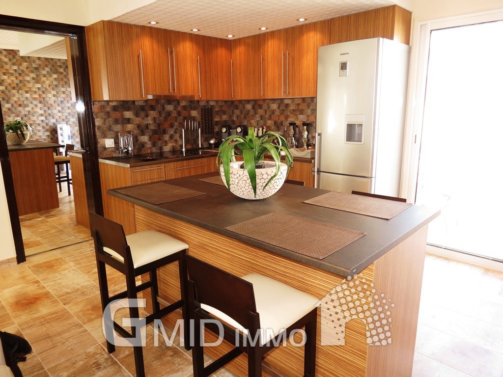 For sale renovated ground floor house in Empuriabrava Properties