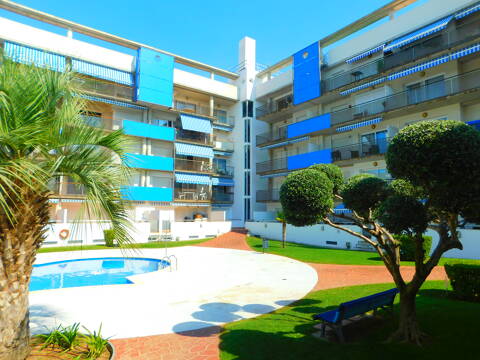 En venta moderno apartamento 2 habitaciones y piscina Santa Margarita, Roses 