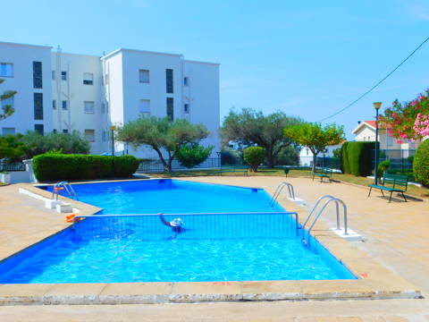 Holiday apartment with pool in Mas Oliva, Roses, Costa Brava