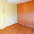 En venta apartamento de dos habitaciones y parking privado en Roses, Costa Brava