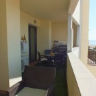 En venta piso de 3 dormitorios, 2 terrazas, piscina con vistas al mar, piscina y parking en Empuriabrava