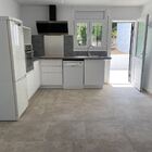 Maison rénovée avec studio séparé au centre de Roses