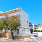 Apartment in Strandnähe mit großer Terrasse, Parkplatz und Meerblick in Salatar, Roses