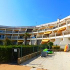 Vacation apartment with a large terrace and a wonderful sea view in Salatar, Roses