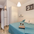 En venta estudio frontal en el paseo maritimo de Empuriabrava