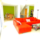 Excellent house in Roses Centre, residential area, with terrace, pool and garage