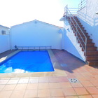 Bonita casa de planta baja con piscina y garaje en Mas Bosca, Roses