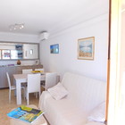 Holiday rental 2 bedroom apartment 50m from the beach Santa Margarita, Roses