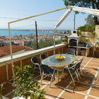House with 4 bedrooms, pool and garage and panoramic views over the Bay of Roses