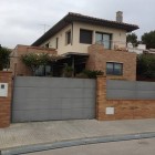 For sale beautiful villa of new construction in Roses