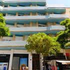 Holiday rental modern 4 bedroom apartment in the center of Roses, Costa Brava