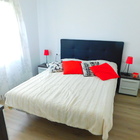 Alquiler piso renovado de 2 habitaciones, parking y piscina en Puig Rom, Roses