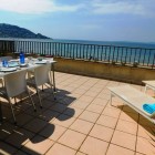Appartement avec grande terrasse et vue spectaculaire sur la mer à Salatar, Roses