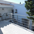 En venta piso renovado de 2 habitaciones, parking y terraza en Puig Rom, Roses