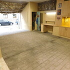 En vente local commercial au centre de Roses