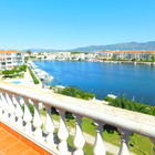 Penthouse apartment located in the San Maurici area, Empuriabrava