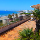 En venta piso frente al mar con terraza sector Salatar, Roses 