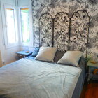 En venta piso renovado de 2 habitaciones, parking y terraza en Puig Rom, Roses