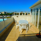 Holiday rental penthouse with nice terrace 200m from Salatar beach, Roses