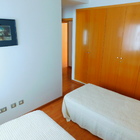 Alquiler anual piso moderno con terraza y parking, centro Roses, Costa Brava