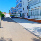 Estudio alquiler de temporada en segunda línea del mar en zona Salatar, Roses