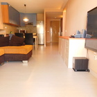 Location annuelle appartement avec 2 chambres et parking à Santa Margarita, Roses