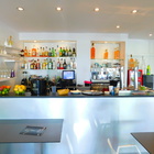 For transfer local Bar-Restaurant in the first sea line Empuriabrava, Costa Brava