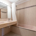 Large apartment with communal pool in Palau Saverdera